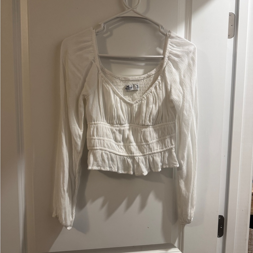 Hollister Cream Long Sleeve Blouse